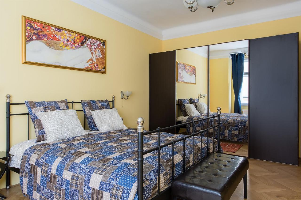 In Heart Of Prague - 2Br 2Ba Elegant Downtown Apt Kültér fotó